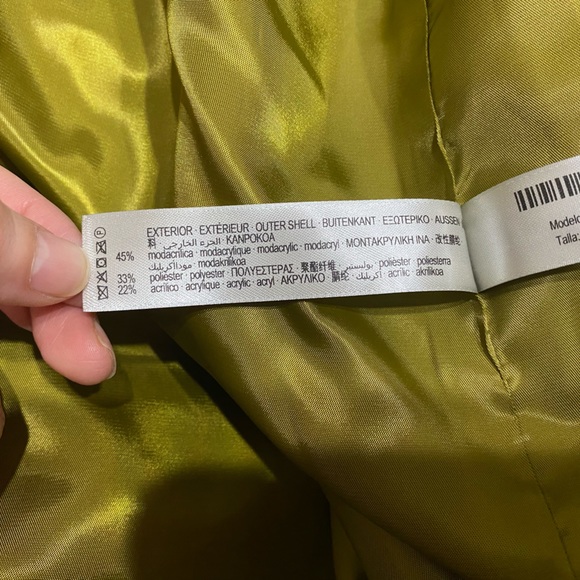 Uterque Faux Floral Coat - Picture 7 of 7